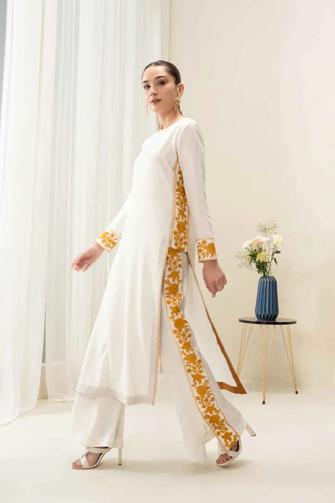 Henzel Golden Embroidery - Stitched 2 pc - Sunflare.pk