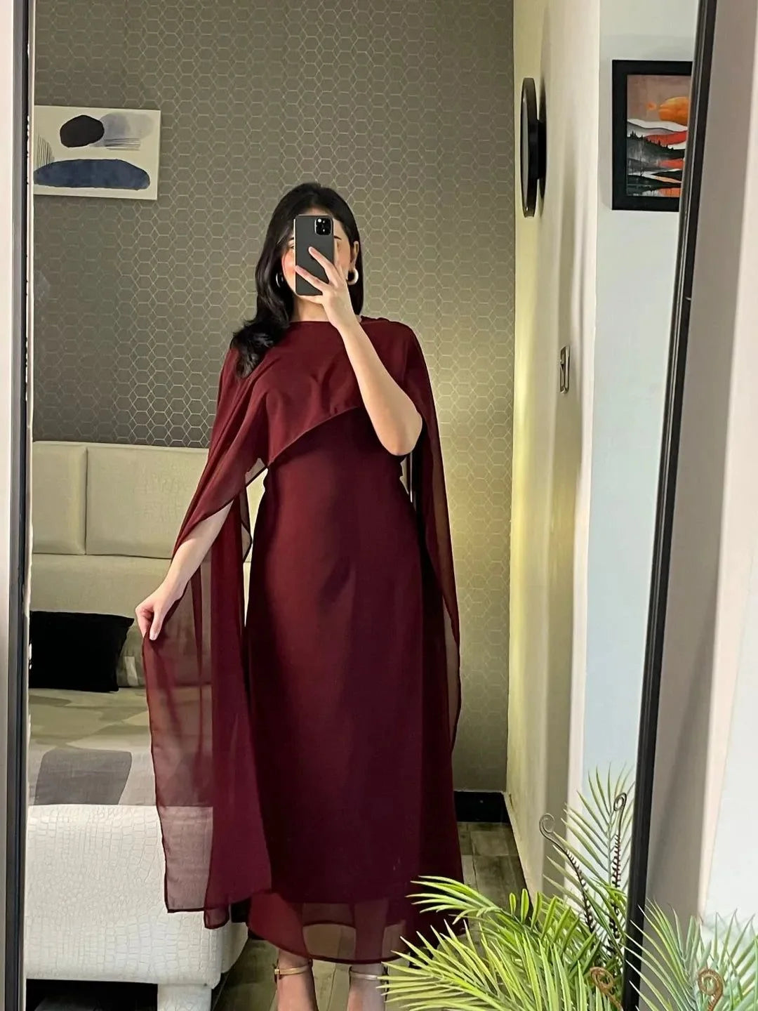 Cape Maxi – Elegant Chiffon Long Dress