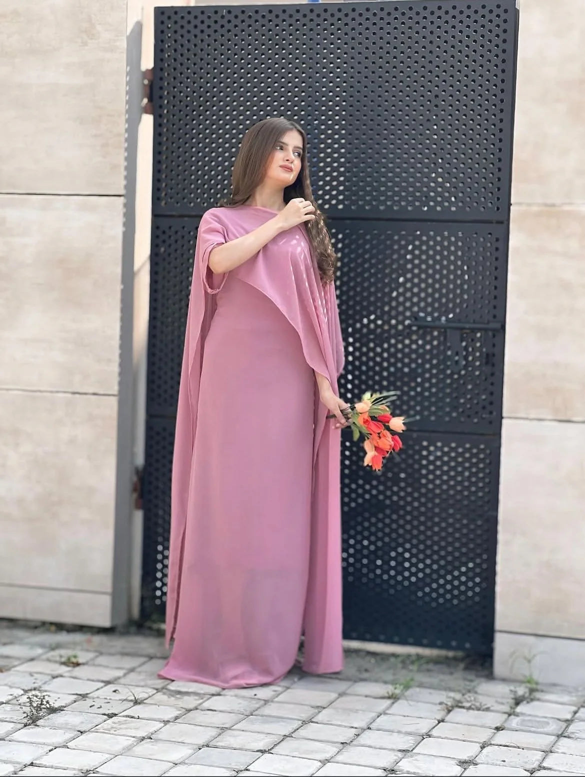 Cape Maxi – Elegant Chiffon Long Dress