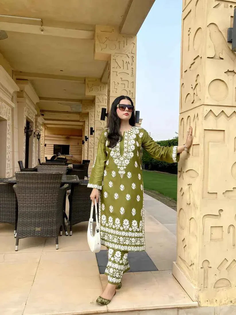 Indian Chicken Kari 2 pc set - Authentic Stitched Design - Sunflare.pk