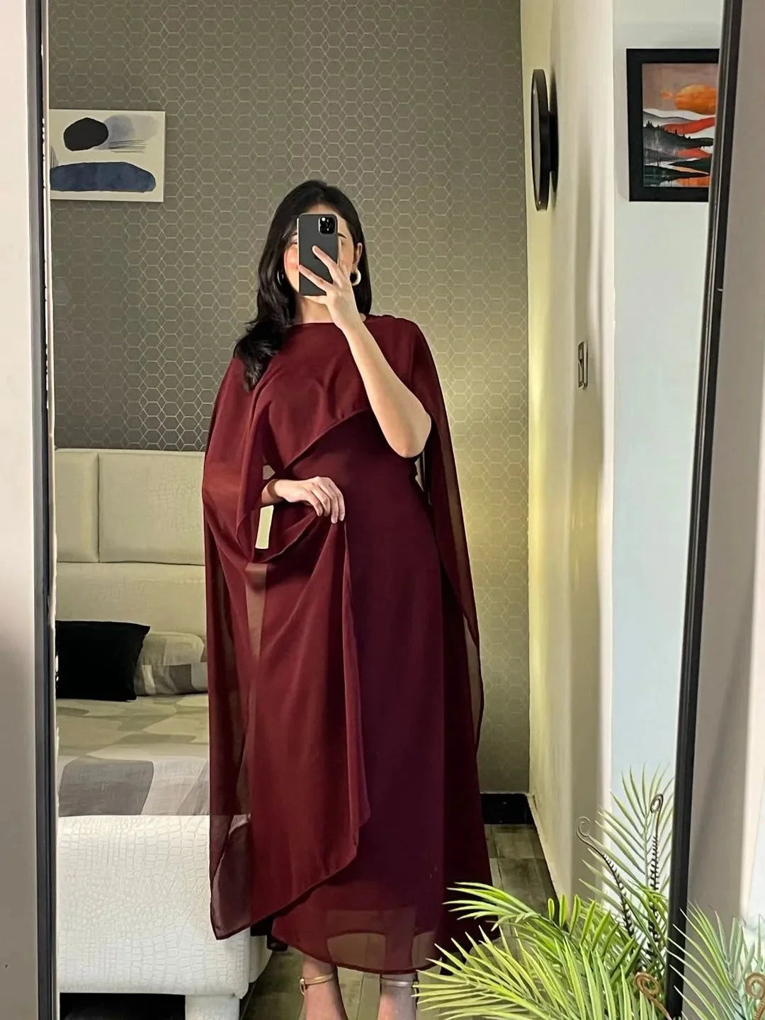 Cape Maxi – Elegant Chiffon Long Dress