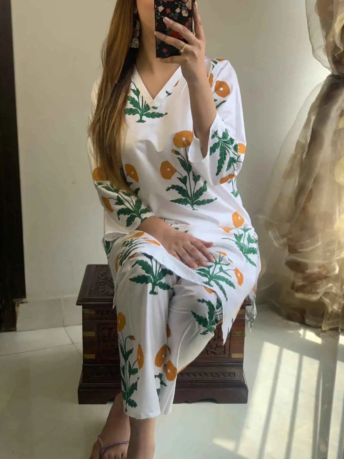 Daffodils - Stitched 2 pc - Sunflare.pk