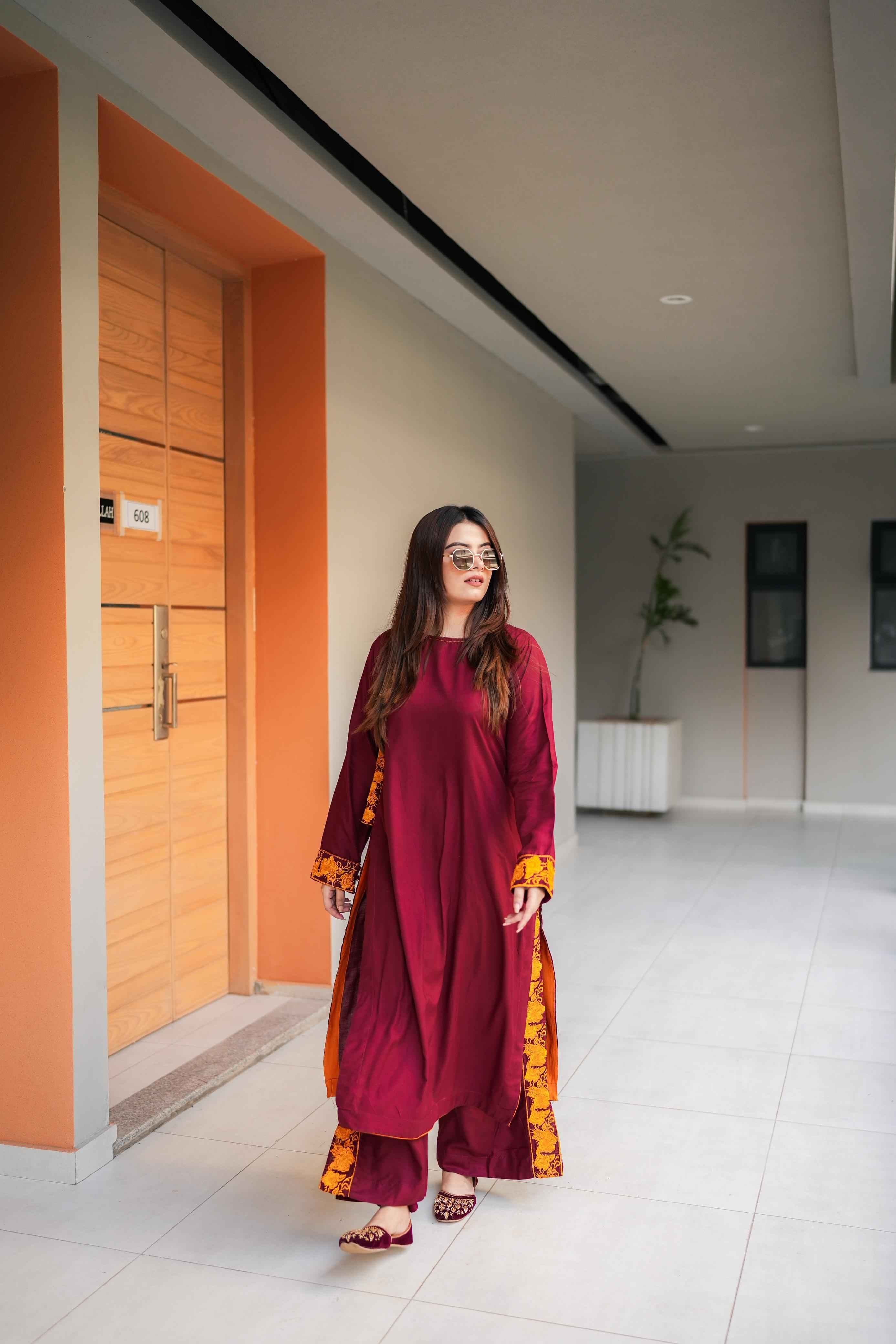 Henzel Golden Embroidery - Stitched 2 pc - Sunflare.pk