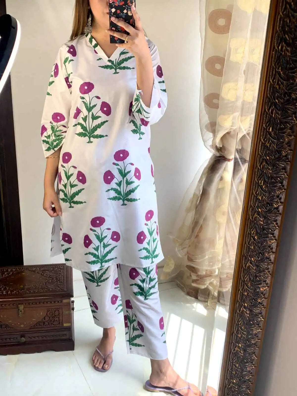 Daffodils - Stitched 2 pc - Sunflare.pk