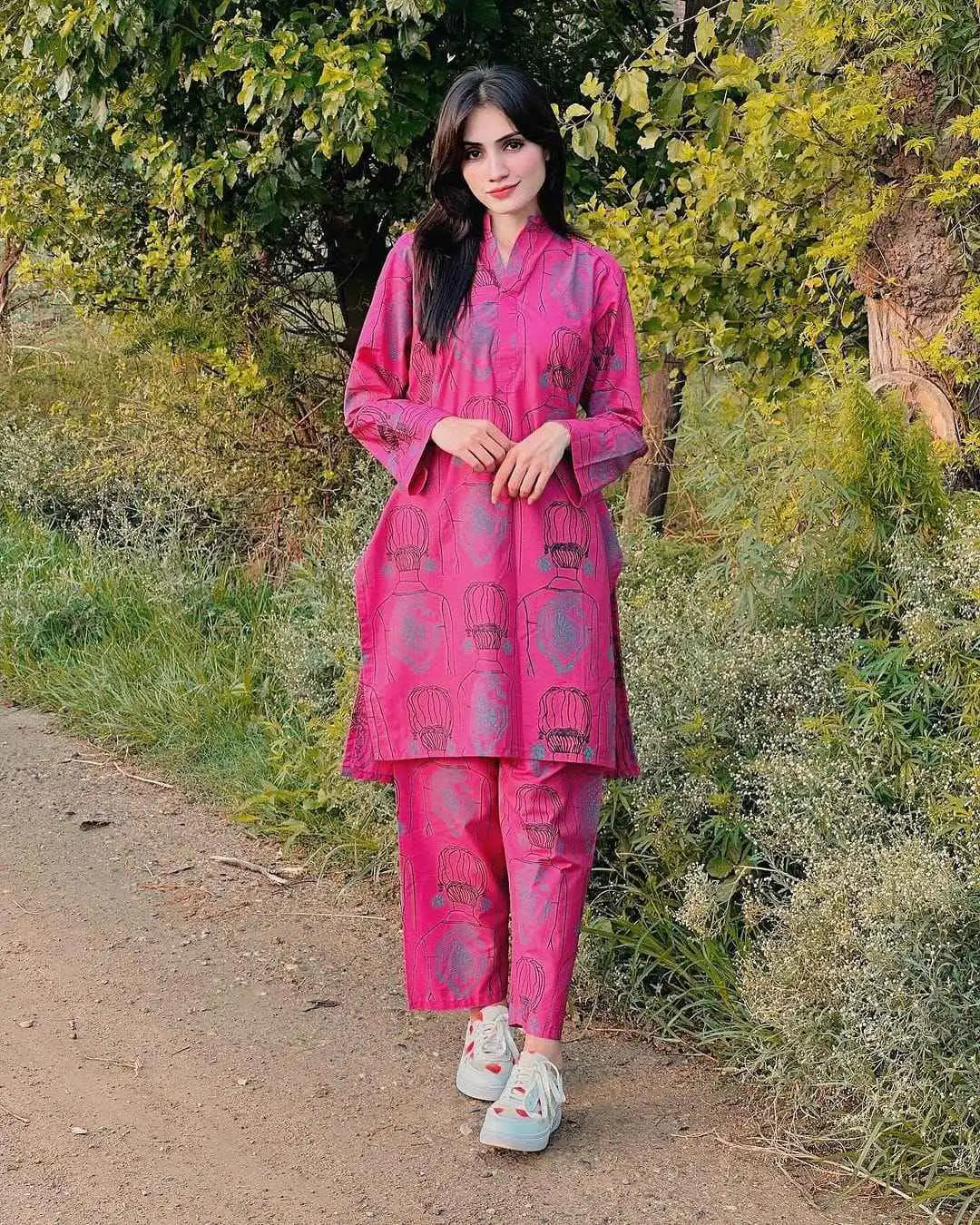 Dur-e-Fishan - Stitched 2 pc - Sunflare.pk