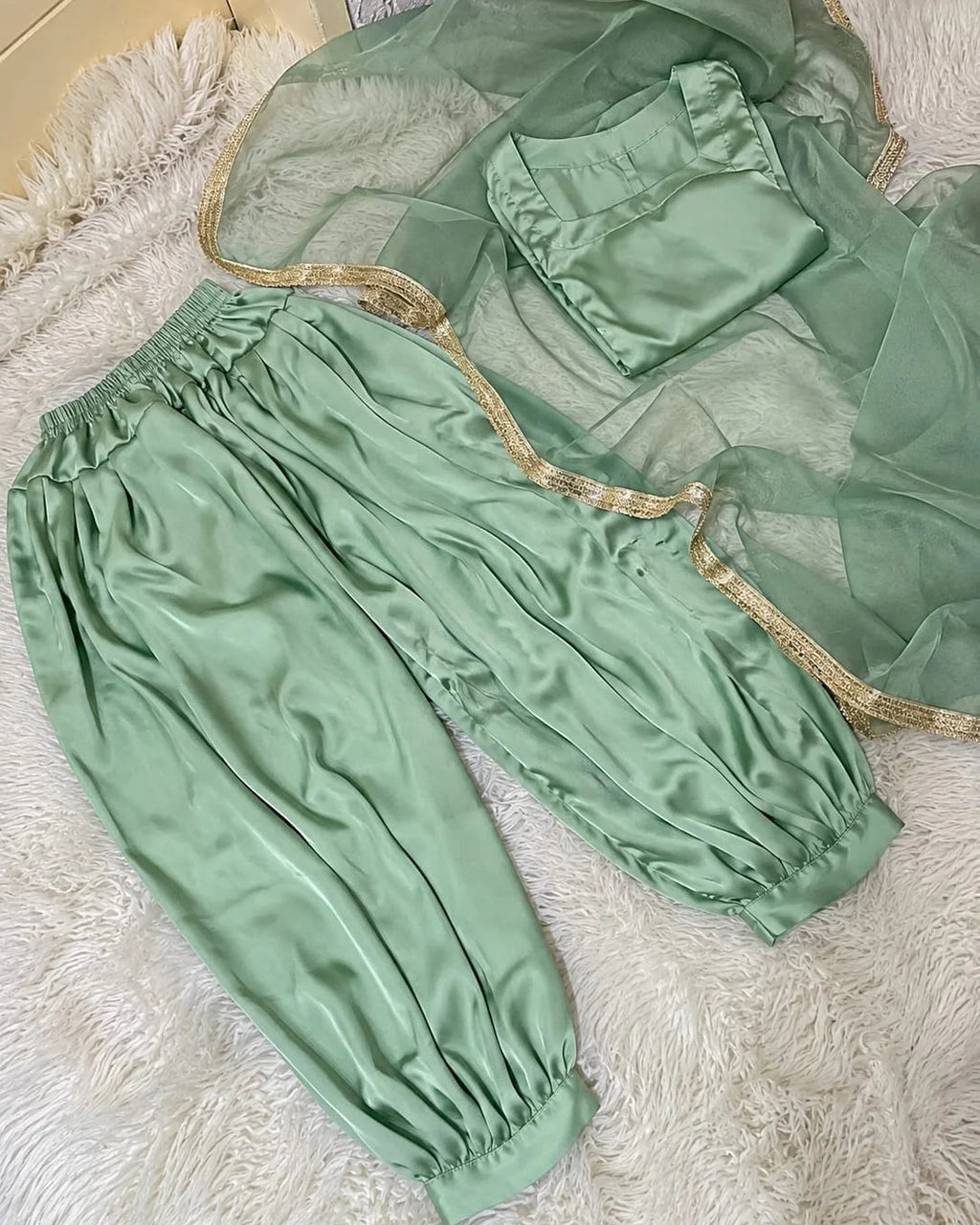 Shamooz Silk Corset Shirt & Balloon Shalwar - Stitched 3pc