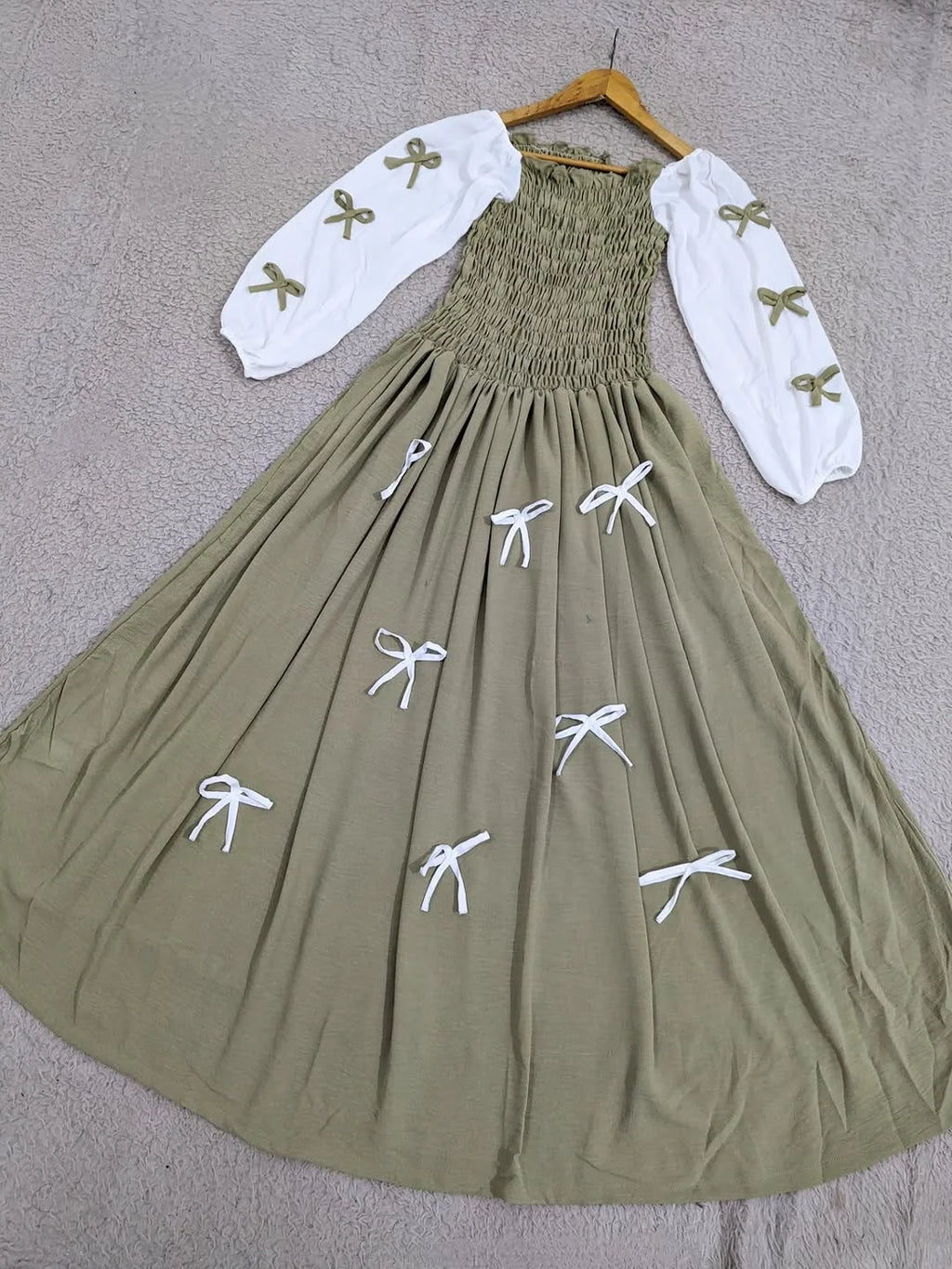 Bow Smokey Maxi