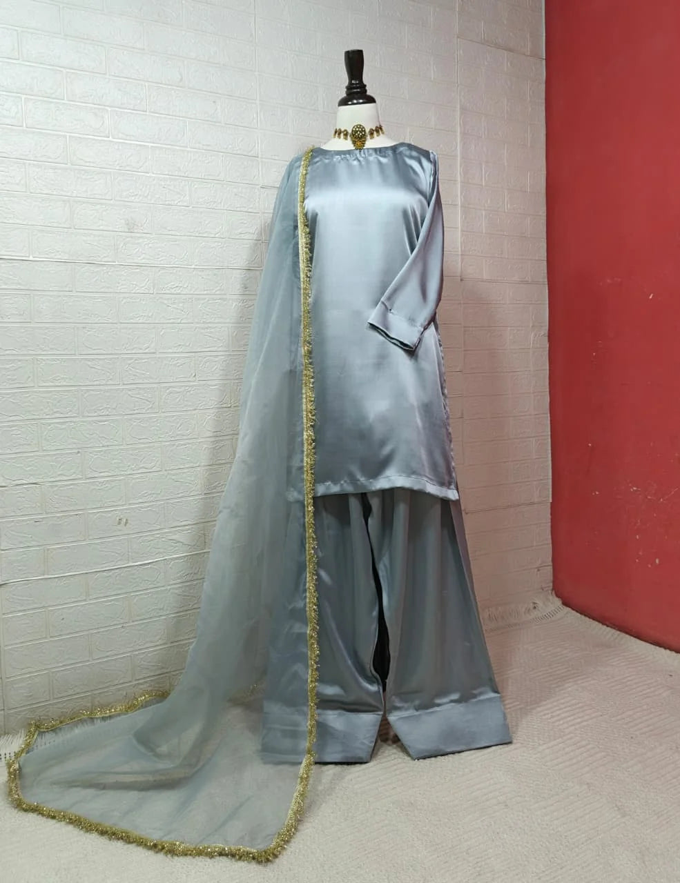 Russian Silk Farshi Shalwar Set with Organza Dupatta – 3PC Ready to Wear