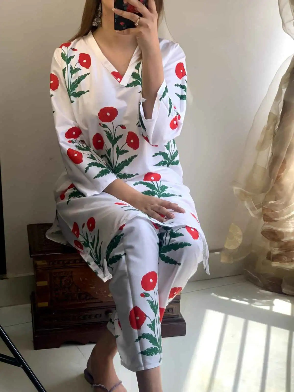 Daffodils - Stitched 2 pc - Sunflare.pk