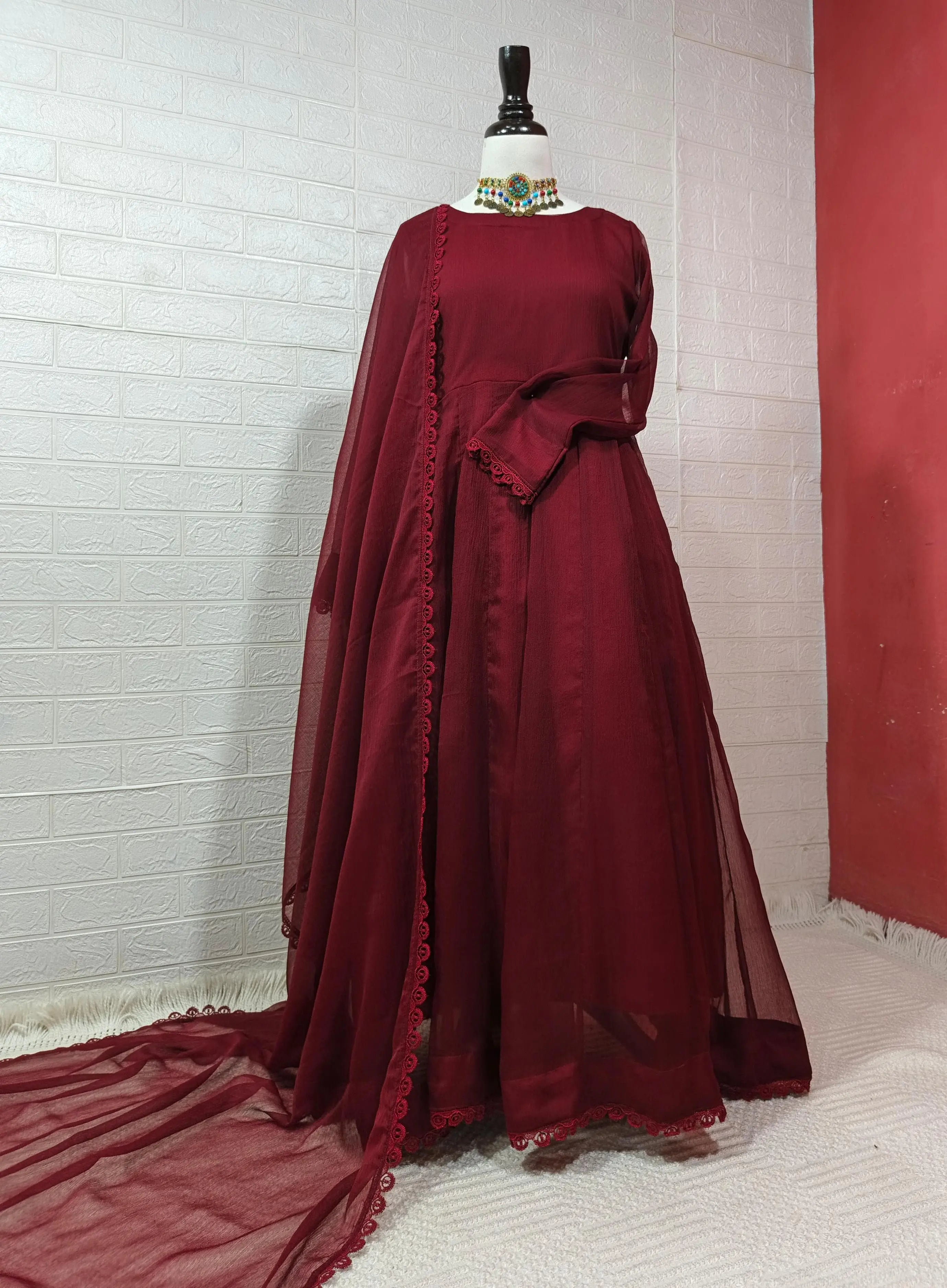 Mahrosh – Chiffon Formal Maxi Dress with Dupatta