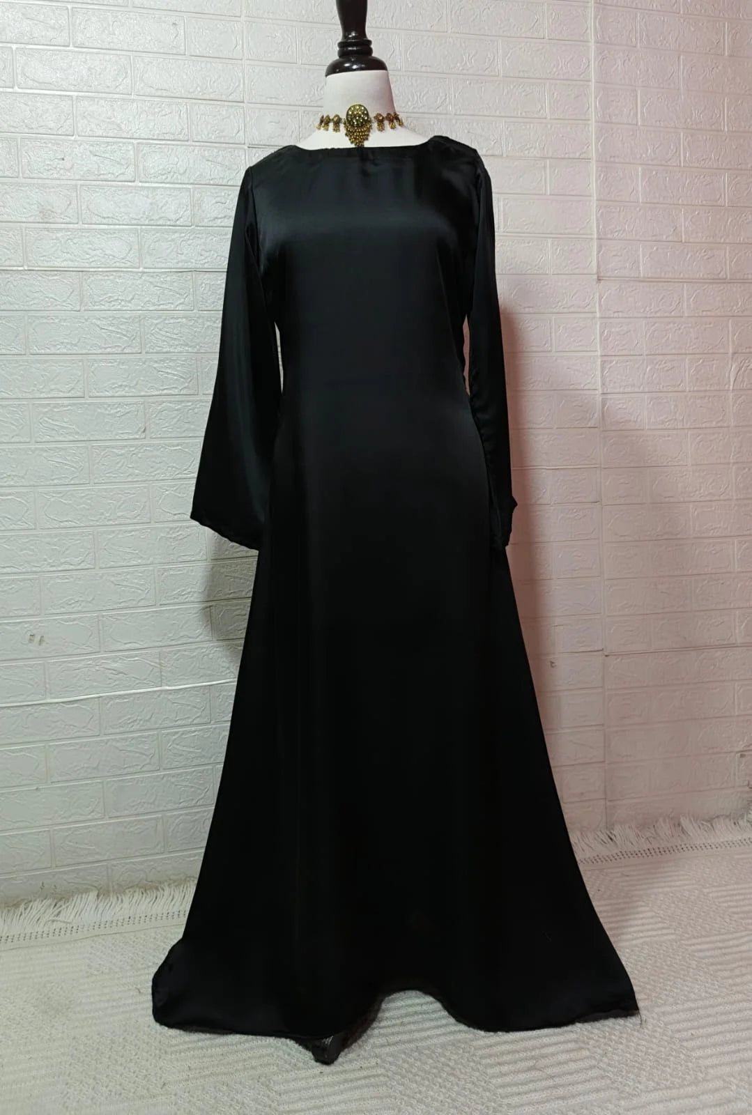 Elegant Korean Silk Maxi Dress with Back Dori